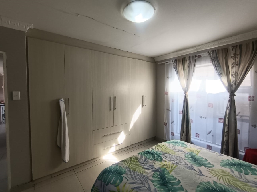 3 Bedroom Property for Sale in Roodepan Northern Cape